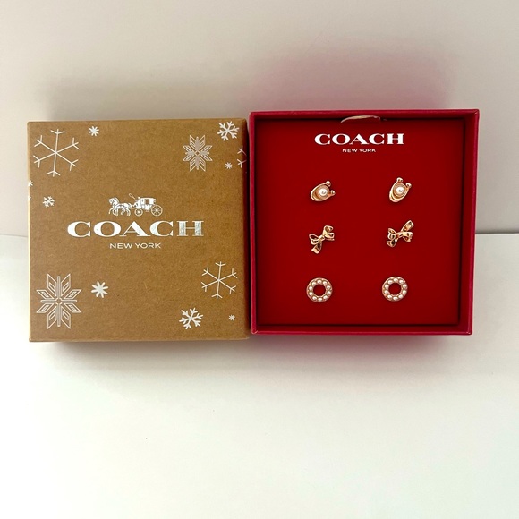 Coach CF984 Signature Stone Bow, C Logo & Circle Earring Set NWT - Picture 2 of 9